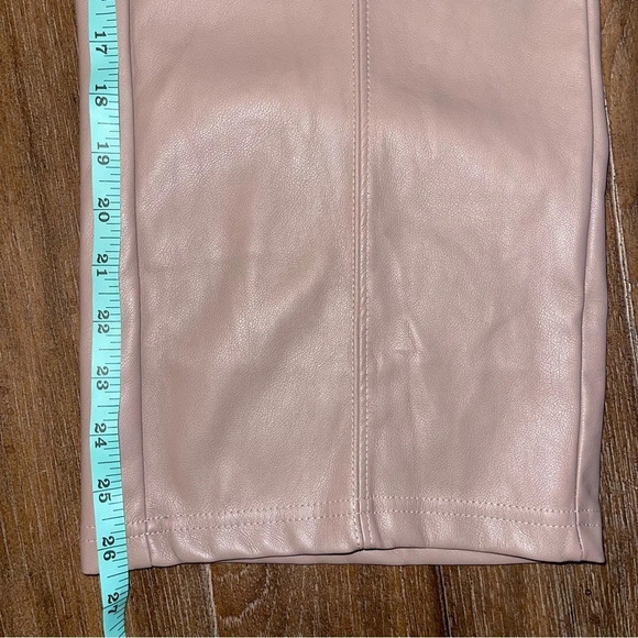 7 For All Mankind High Waisted Faux Leather Slim Leg Pant Taupe Sz S - Picture 12 of 13